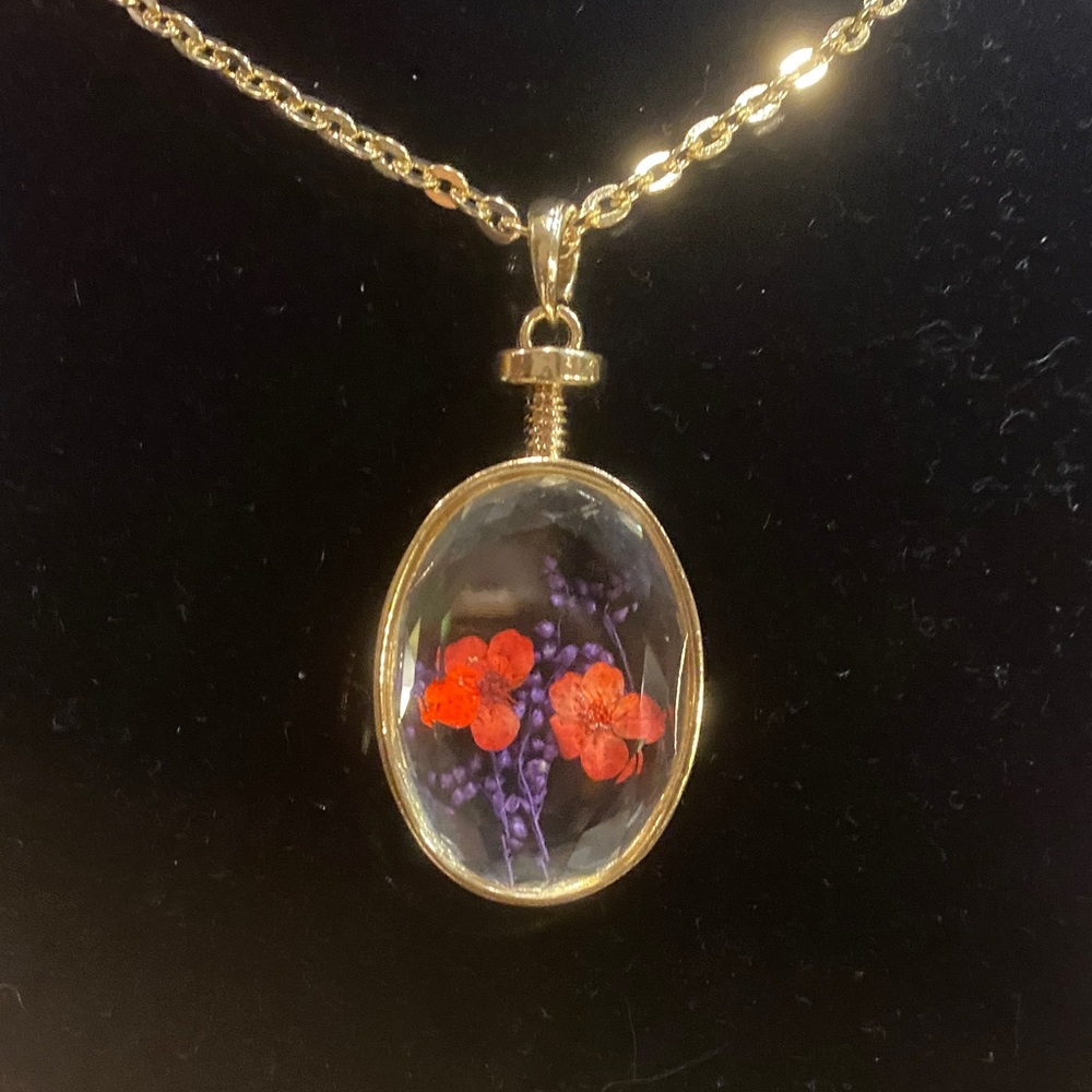 Gold Pendant Necklace with Red and Purple Pressed Flower Design